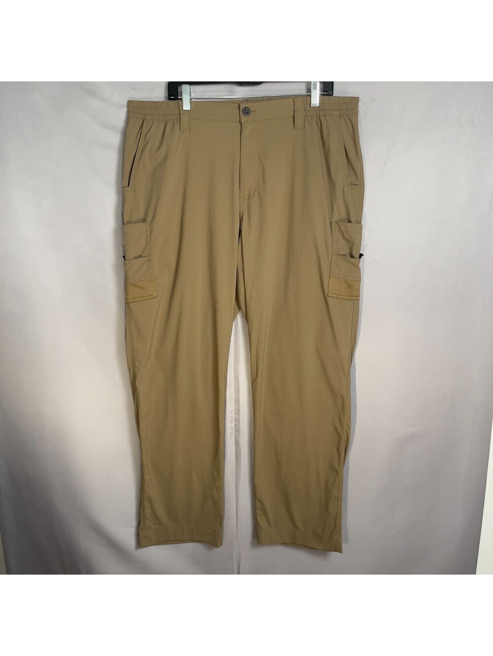 Magellan Outdoors Fish Gear Water Repellent Cargo Fishing Pants XL Beige